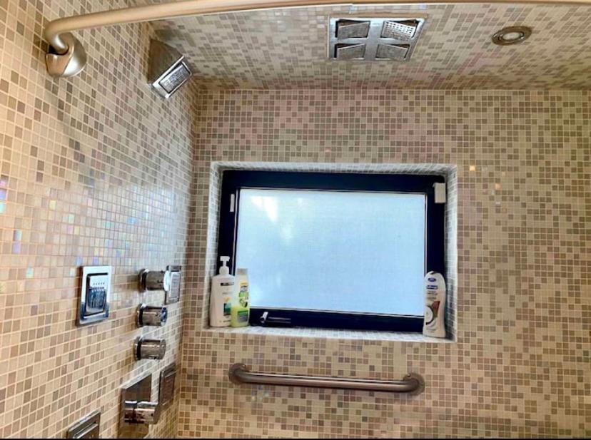Entire Private Beautiful 2 Bedroom Plus Den House With Gated Front&Back Yard And Free Parking 10Min Drive To Miami Beach Esterno foto