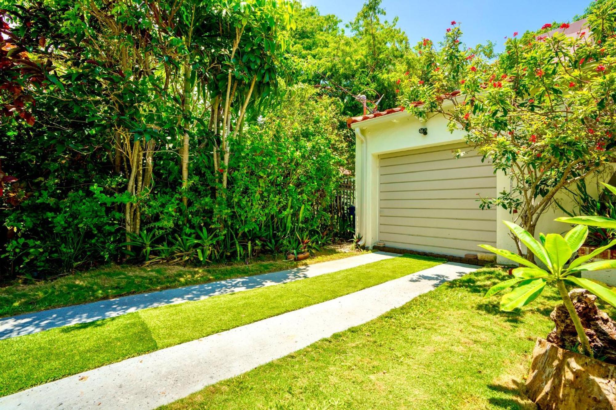 Entire Private Beautiful 2 Bedroom Plus Den House With Gated Front&Back Yard And Free Parking 10Min Drive To Miami Beach Esterno foto